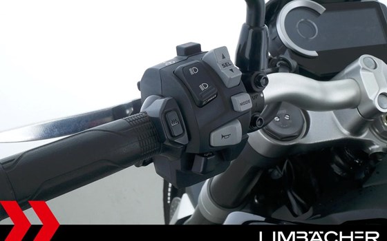 Gebrauchtmotorrad Honda CB 1000 R - Bild 20