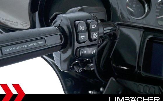 Gebrauchtmotorrad Harley-Davidson Street Glide FLHX - Bild 23