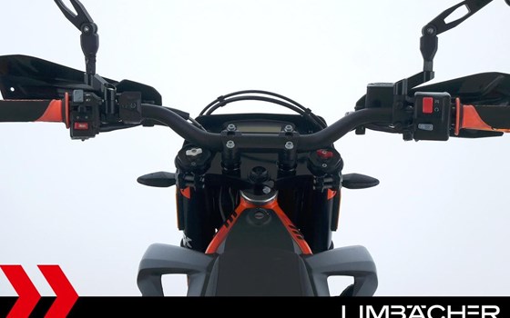 Gebrauchtmotorrad KTM 690 SMC R - Bild 14