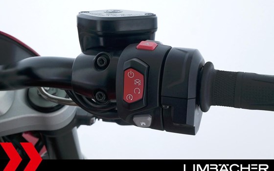 Gebrauchtmotorrad Triumph Rocket 3 R - Bild 23