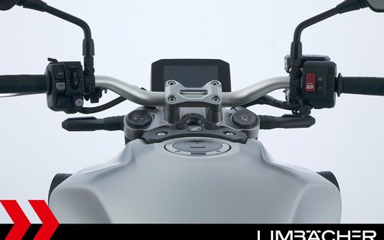 Gebrauchtmotorrad Honda CB 1000 R - Bild 13