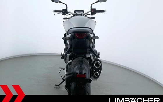 Gebrauchtmotorrad Honda CB 1000 R - Bild 16