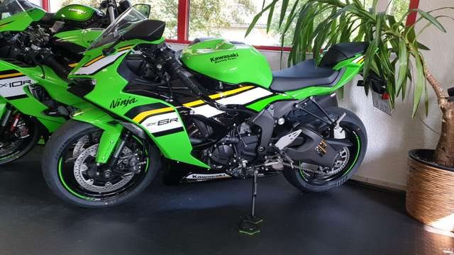 Kawasaki Ninja ZX-6R<br />ZX 6 R Grün