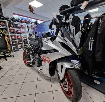 Gebrauchtmotorrad Suzuki GSX-8R - Bild 3