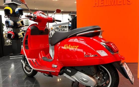 Gebrauchtmotorrad Vespa GTS 125 - Bild 3