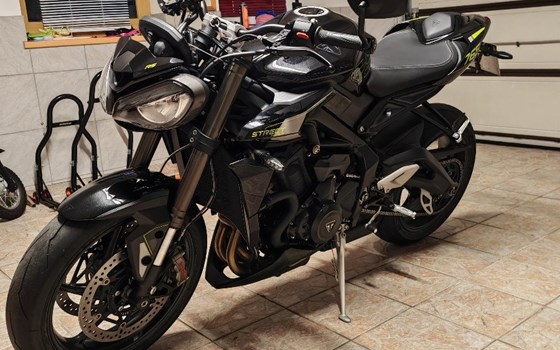 Gebrauchtmotorrad Triumph Street Triple 765 RS - Bild 3