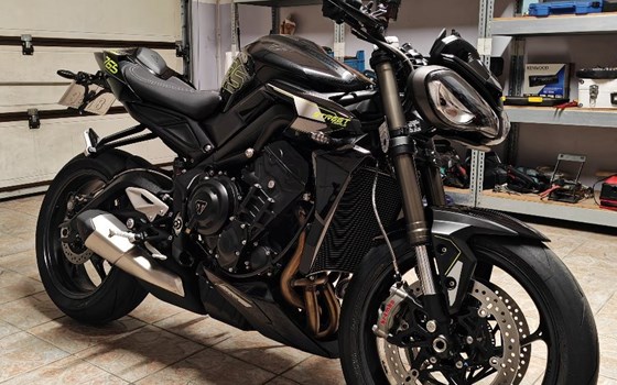 Gebrauchtmotorrad Triumph Street Triple 765 RS - Bild 1
