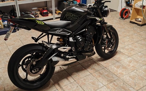 Gebrauchtmotorrad Triumph Street Triple 765 RS - Bild 6