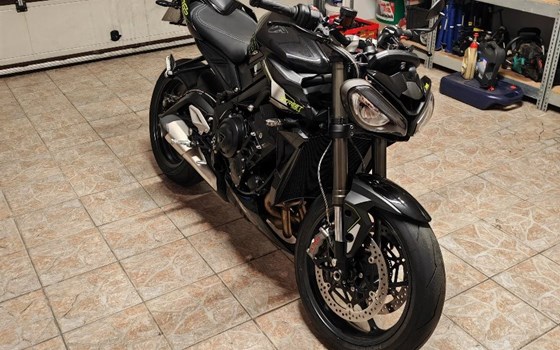 Gebrauchtmotorrad Triumph Street Triple 765 RS - Bild 8