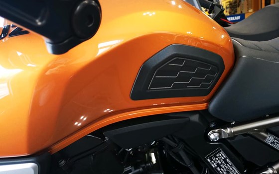 Neufahrzeug Suzuki GSX-8T - Bild 2