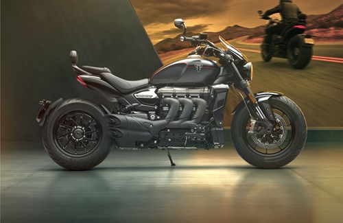 Neumotorrad Triumph Rocket 3 Storm GT