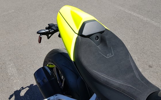 Neufahrzeug Triumph Speed Triple 1200 RX - Bild 8