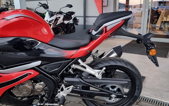 Neufahrzeug QJ Motor SRK 125 R - Bild 10