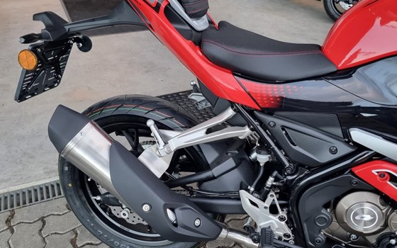 Neufahrzeug QJ Motor SRK 125 R - Bild 11