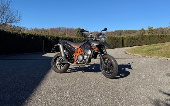 Gebrauchtmotorrad KTM 690 Supermoto - Bild 3