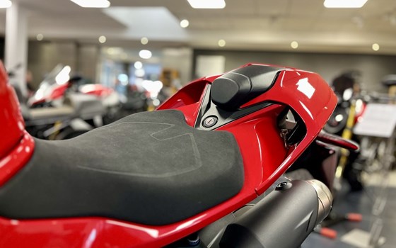 Gebrauchtmotorrad Ducati Panigale V2 S - Bild 9