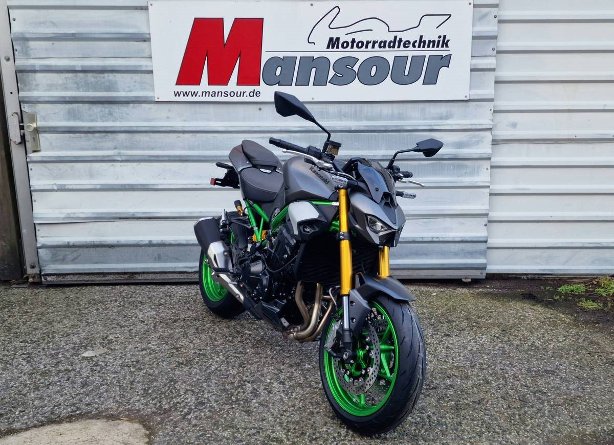 Kawasaki Z900 SE