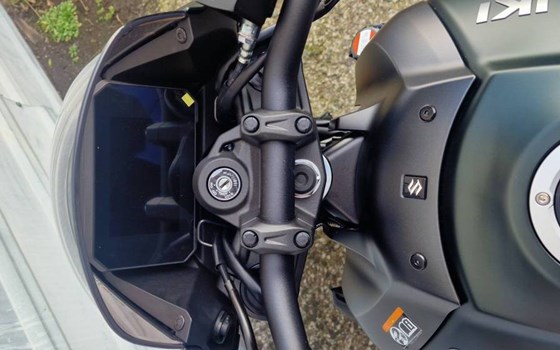 Gebrauchtmotorrad Suzuki GSX-8TT - Bild 7