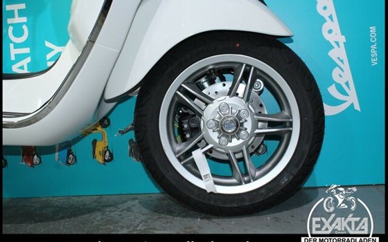 Neufahrzeug Vespa Primavera 125 - Bild 21