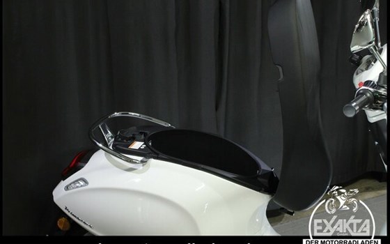 Neufahrzeug Vespa Primavera 125 S - Bild 30