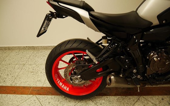 Gebrauchtmotorrad Yamaha MT-07 35kW - Bild 9