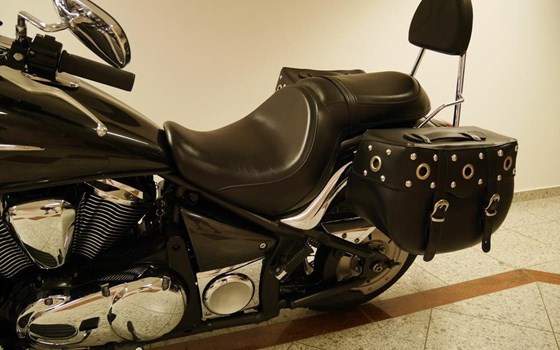 Gebrauchtmotorrad Kawasaki VN 900 Classic - Bild 7