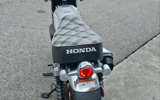 Gebrauchtmotorrad Honda Monkey 125 - Bild 12
