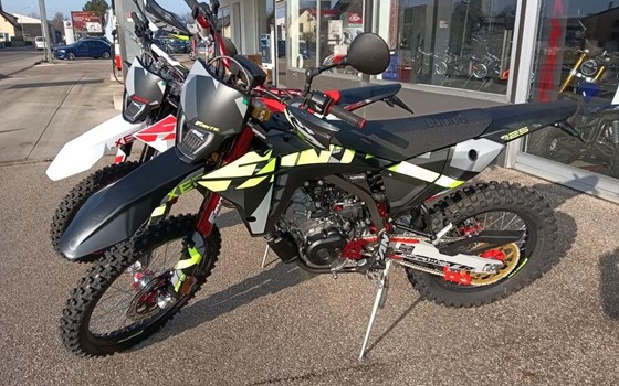 Neufahrzeug Fantic XEF 125 Competition - Bild 12