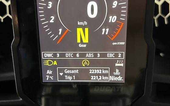 Motorrad Occasion Ducati DesertX - Bild 4