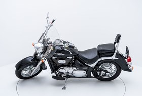 Suzuki Intruder C800