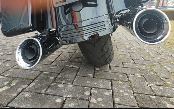 Gebrauchtmotorrad Harley-Davidson Road Glide Ultra - Bild 14