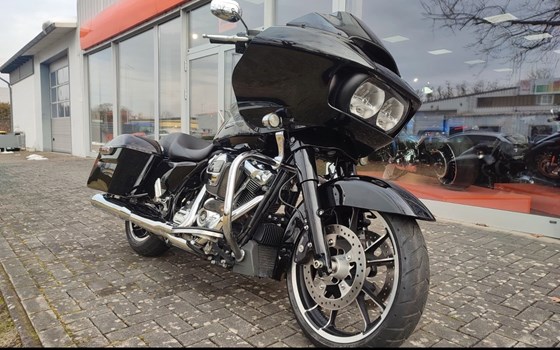Gebrauchtmotorrad Harley-Davidson Road Glide Ultra - Bild 2