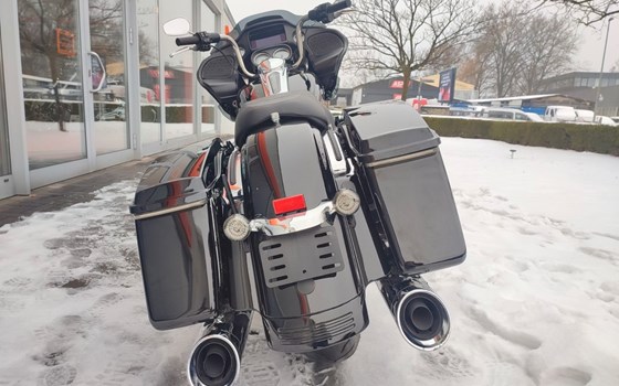 Gebrauchtmotorrad Harley-Davidson Road Glide Ultra - Bild 6