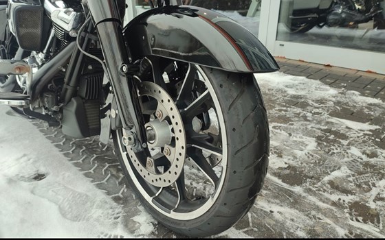 Gebrauchtmotorrad Harley-Davidson Street Glide FLHX - Bild 9