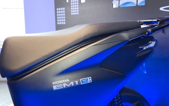 Gebrauchtmotorrad Honda EM1 e - Bild 2