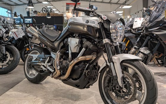 Gebrauchtmotorrad Yamaha MT-01 - Bild 3