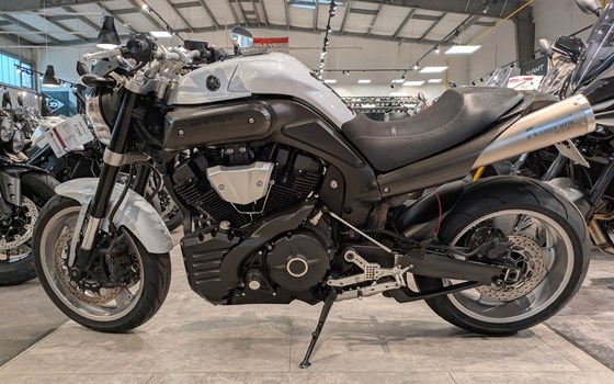 Gebrauchtmotorrad Yamaha MT-01 - Bild 9