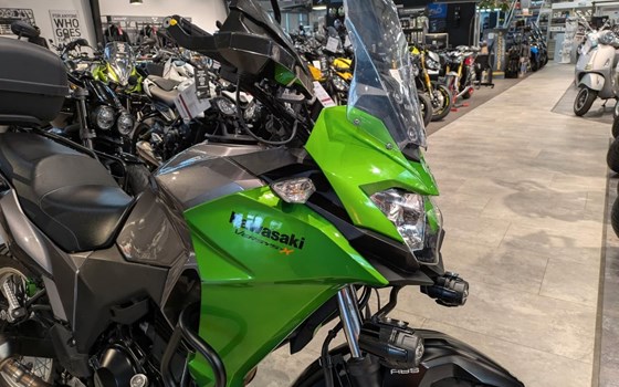 Gebrauchtmotorrad Kawasaki Versys-X 300 - Bild 2