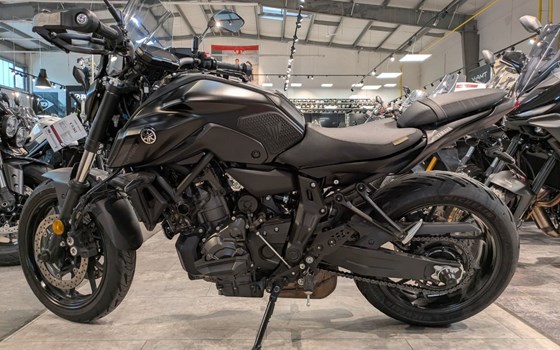 Gebrauchtmotorrad Yamaha MT-07 - Bild 3