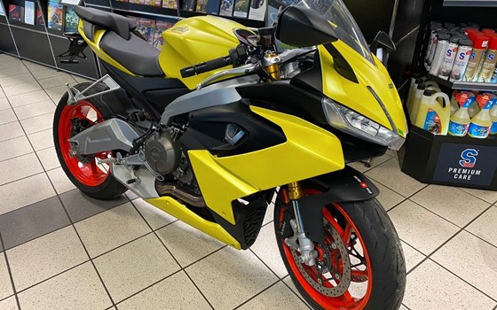 Gebrauchtmotorrad Aprilia RS 660 - Bild 2