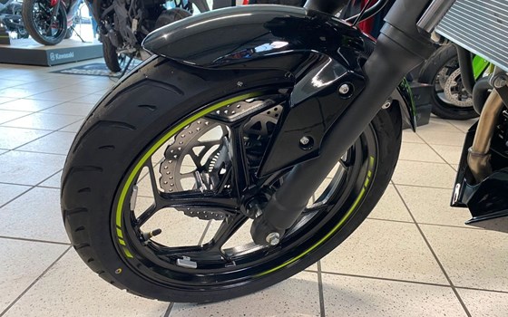 Neufahrzeug Kawasaki Z125 - Bild 13
