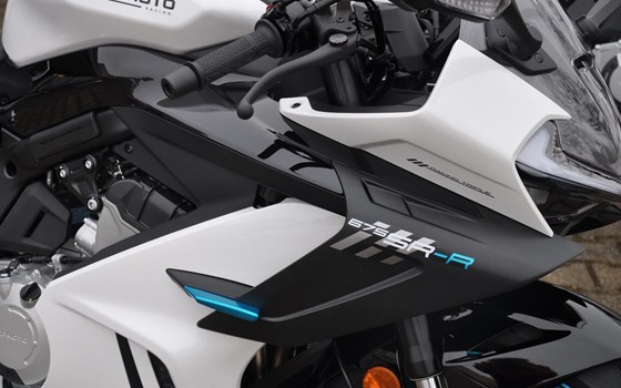 Neufahrzeug CFMOTO 675SR-R - Bild 17