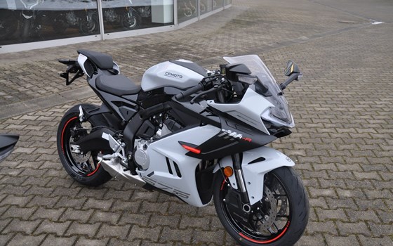 Neufahrzeug CFMOTO 675SR-R - Bild 4
