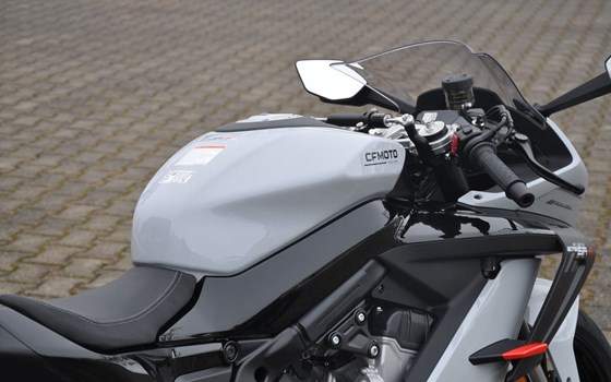 Neufahrzeug CFMOTO 675SR-R - Bild 6