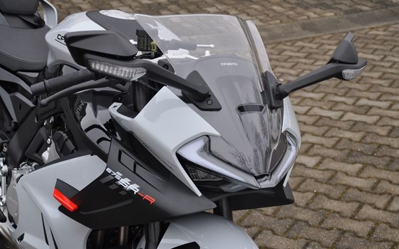 Neufahrzeug CFMOTO 675SR-R - Bild 7