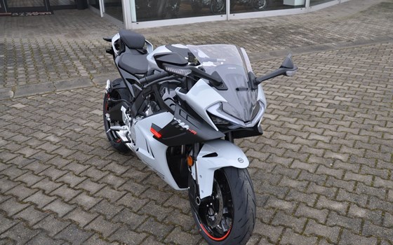 Neufahrzeug CFMOTO 675SR-R - Bild 8