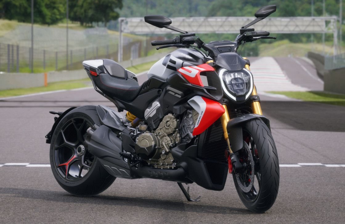 Ducati Diavel V4 RS