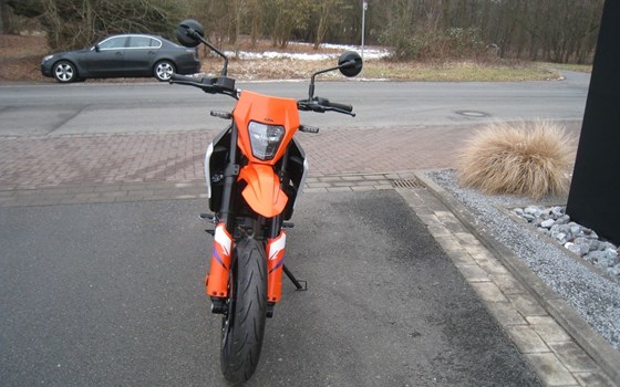 Neufahrzeug KTM 390 SMC R - Bild 4