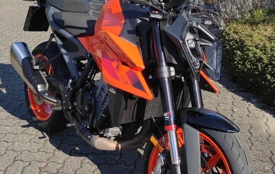 Gebrauchtmotorrad KTM 990 Duke - Bild 2