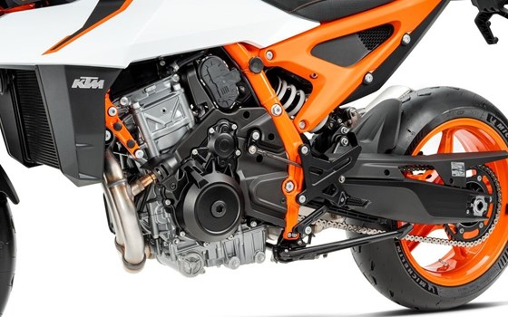 Neufahrzeug KTM 990 Duke - Bild 10